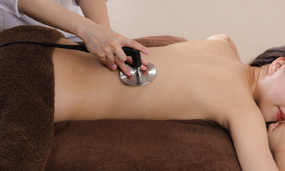 6. 背中のインディバケア